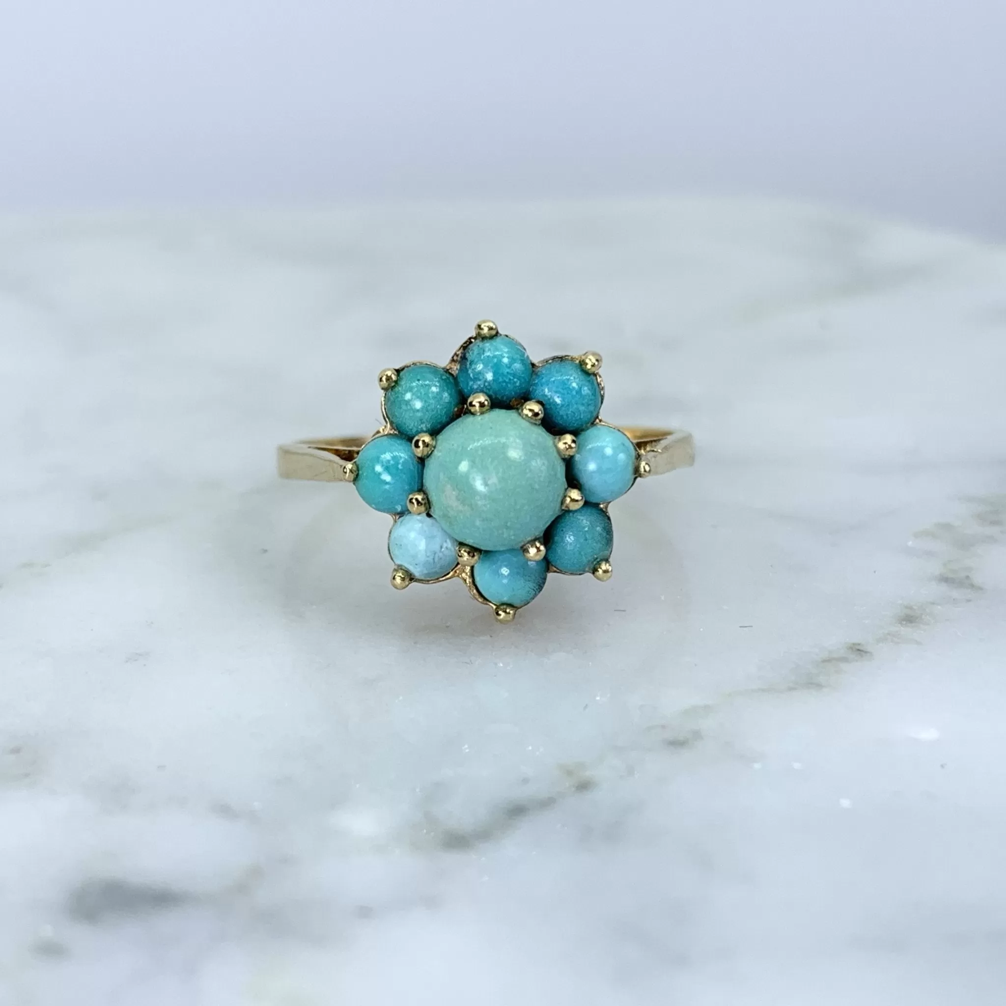 1970s Turquoise Ring in Yellow Gold. Boho Cluster Flower. Estate Jewelry. December Birthstone.