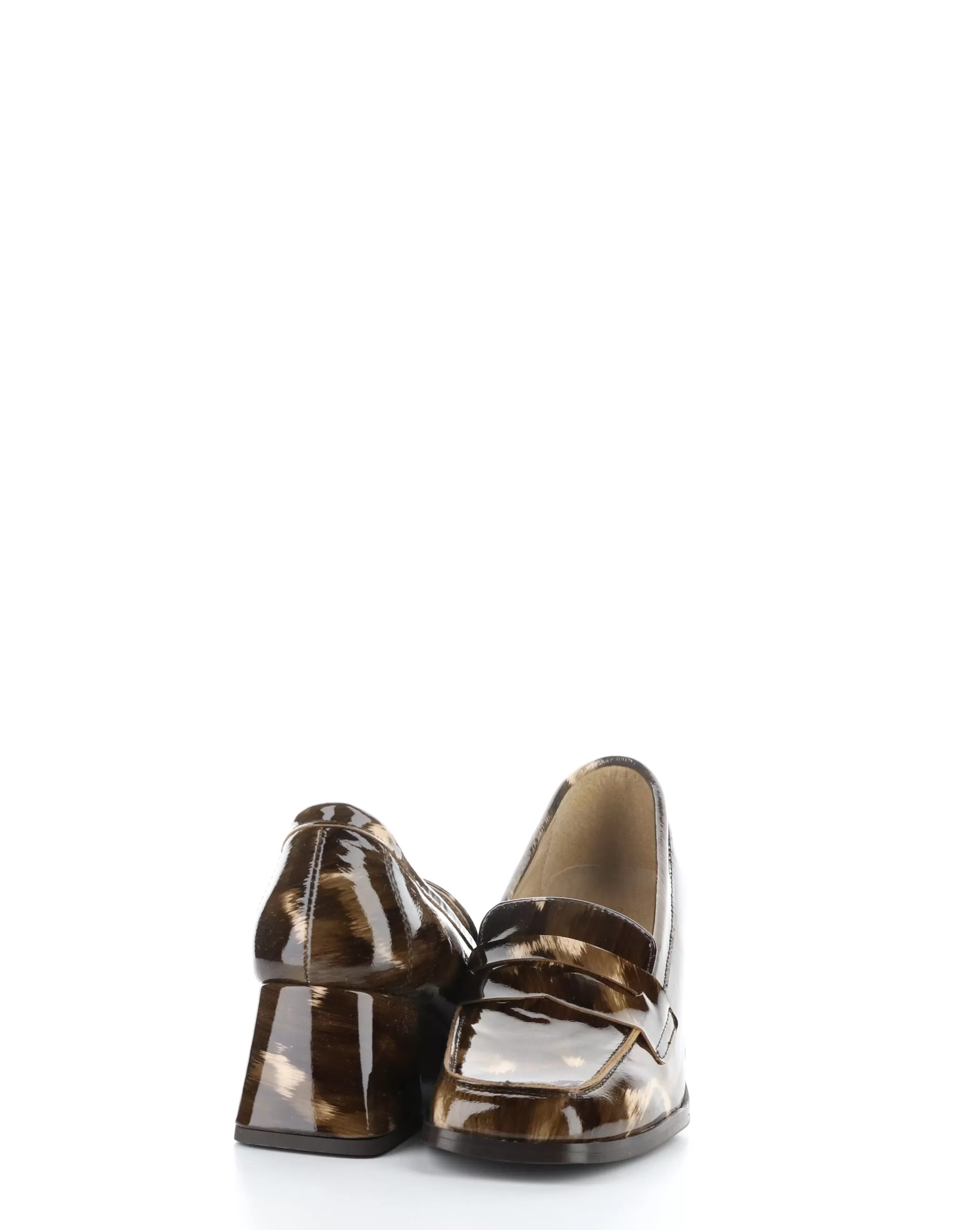 AMALIE HUESO BROWN Slip-on Shoes