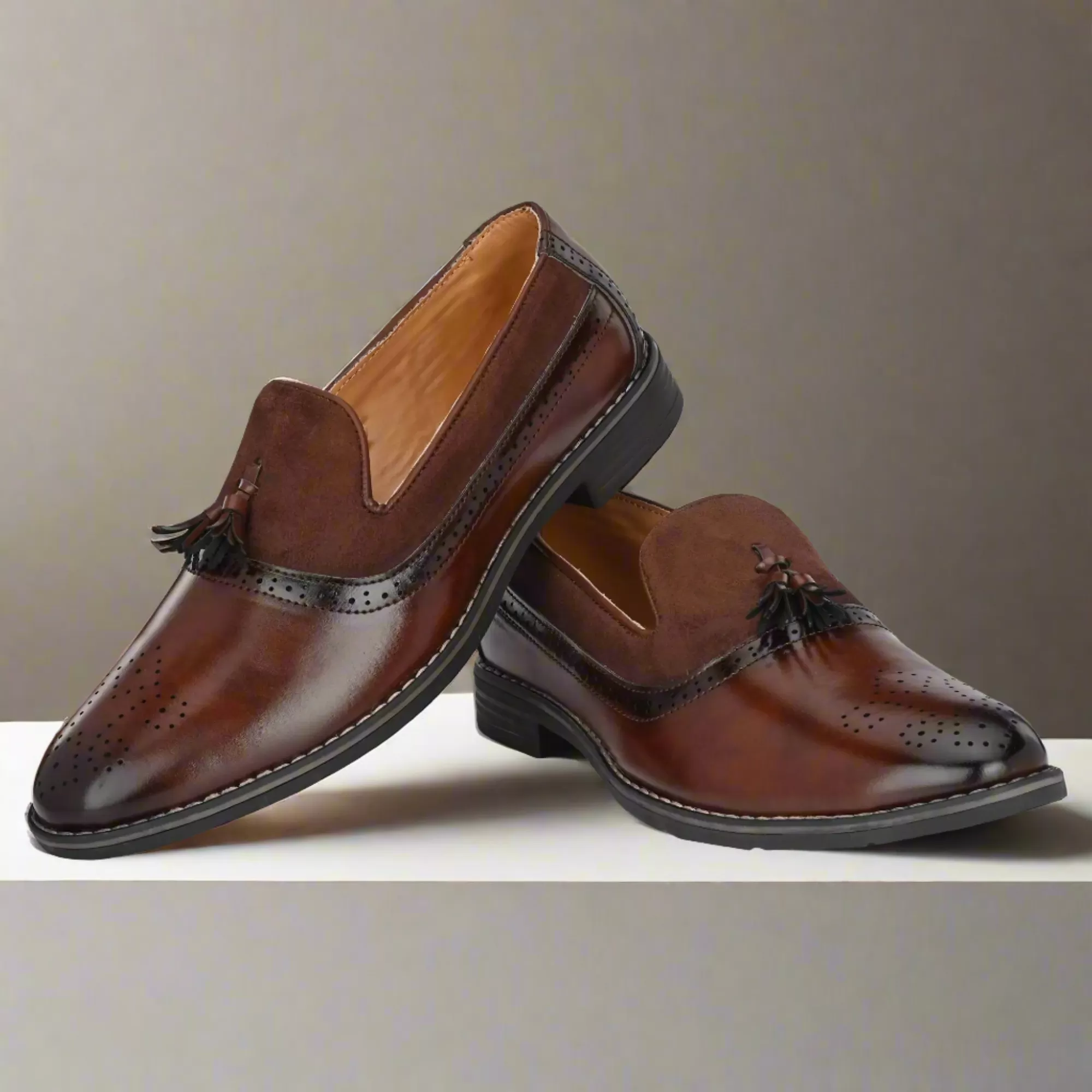 Attitudist Unisex Handcrafted Brown Tassel Loafer With Knotted Laces In Moccassin Style