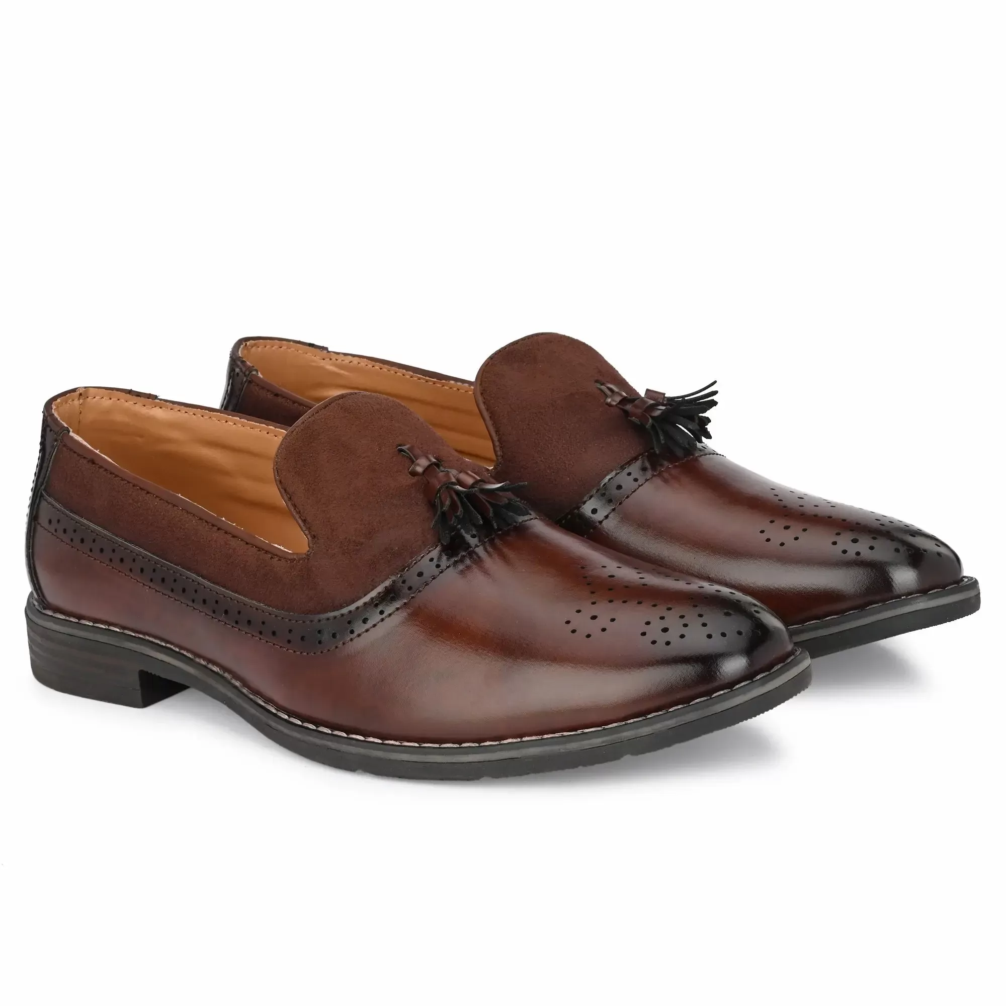 Attitudist Unisex Handcrafted Brown Tassel Loafer With Knotted Laces In Moccassin Style