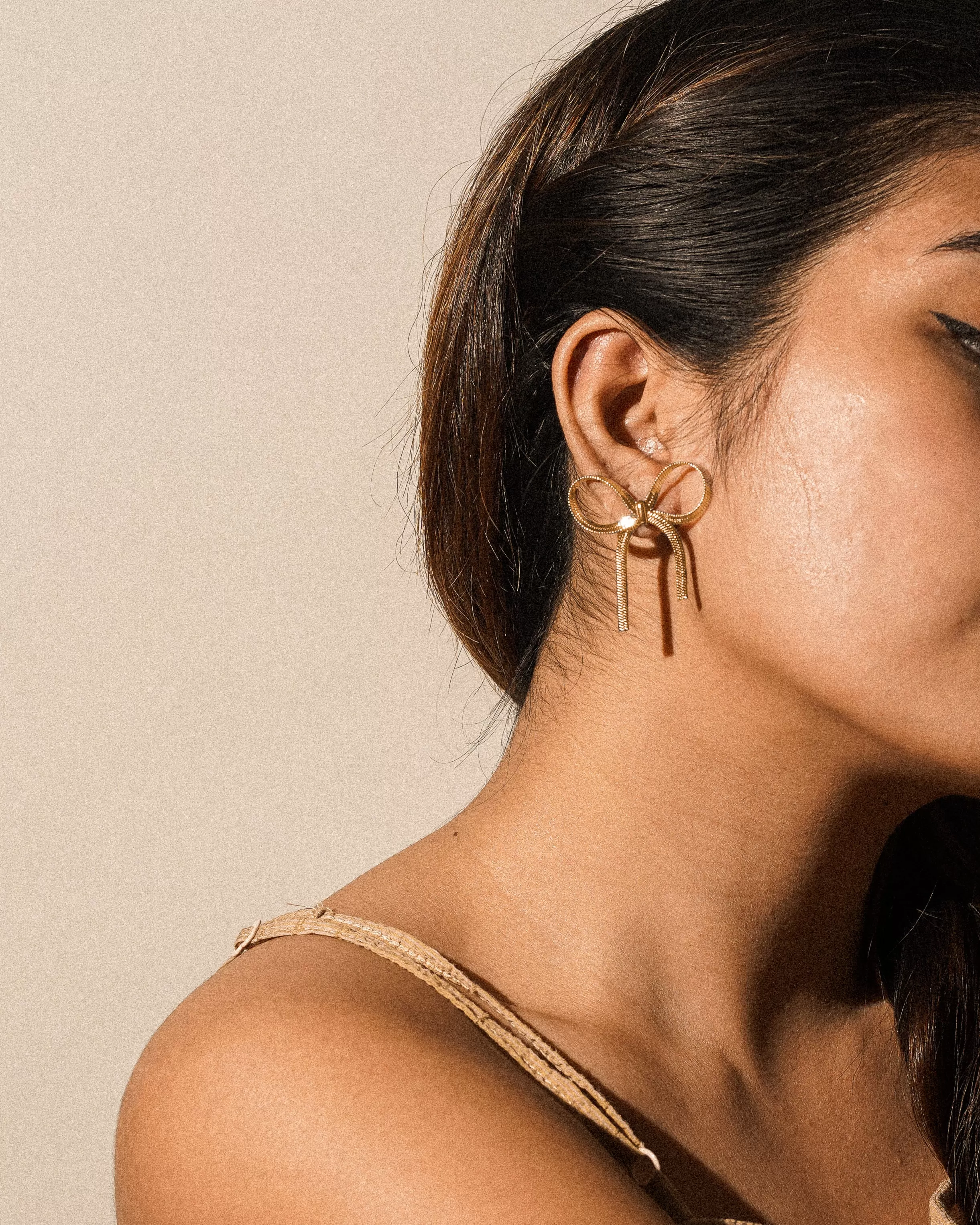 Aurie Earrings (Gold)