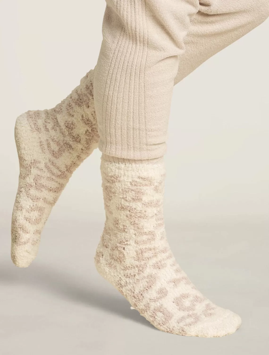 CozyChic Women's Barefoot In The Wild Socks-Cream/Stone