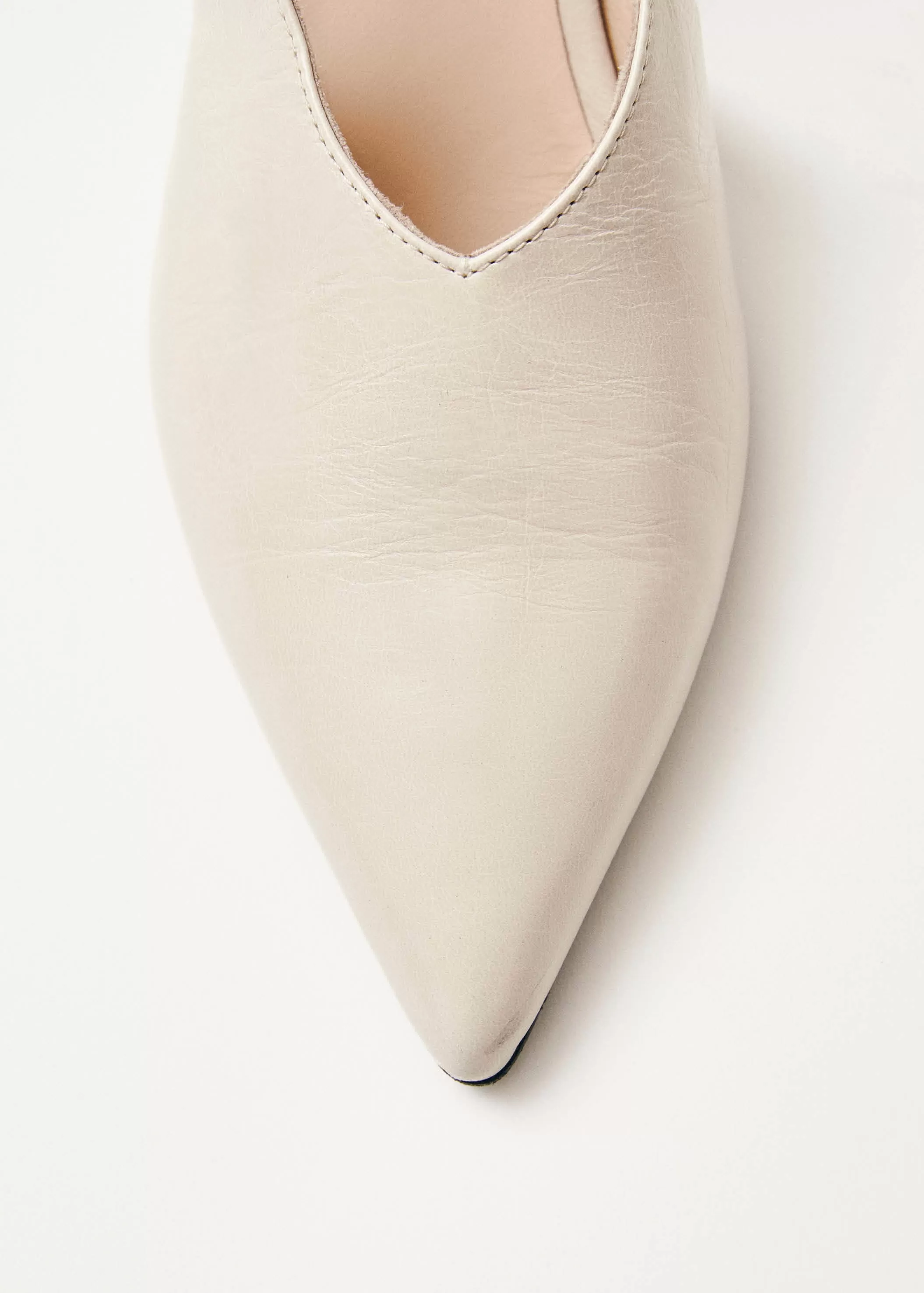 Eros Cream Leather Pumps