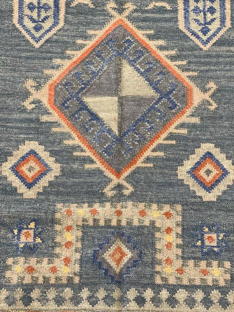 Hand Knotted Wool & Cotton  RUG 10