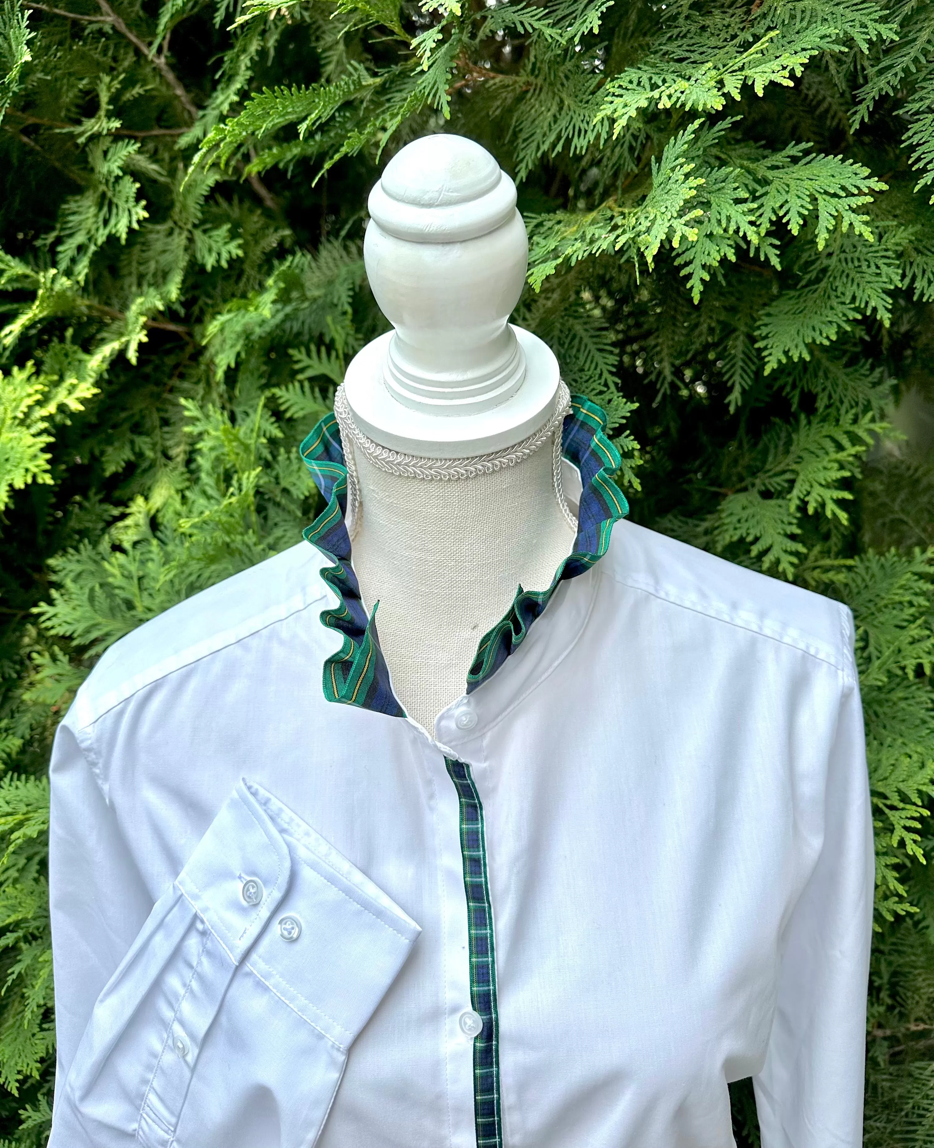 Kate Ruffled Ribbon Collar - White w Green & Blue Plaid Ribbon (KT06)