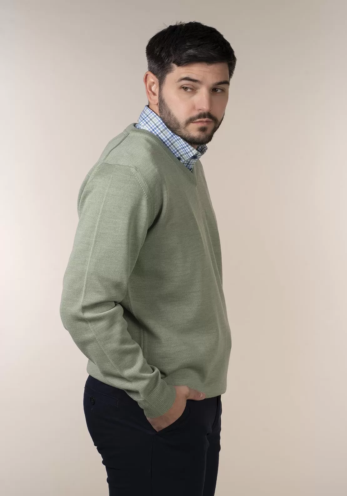 Mens V-Neck Jumper