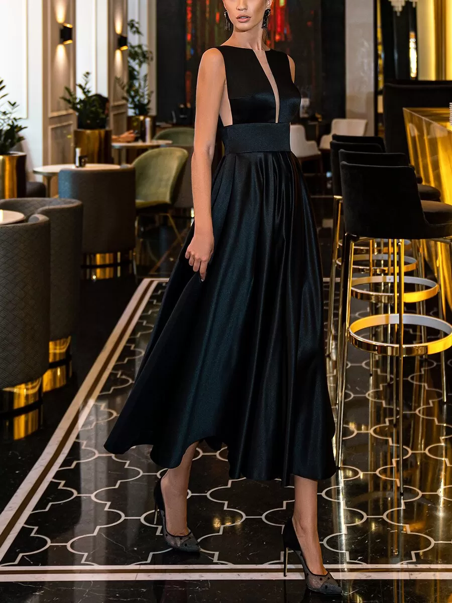 Sexy Deep V Mid-length Evening Dress