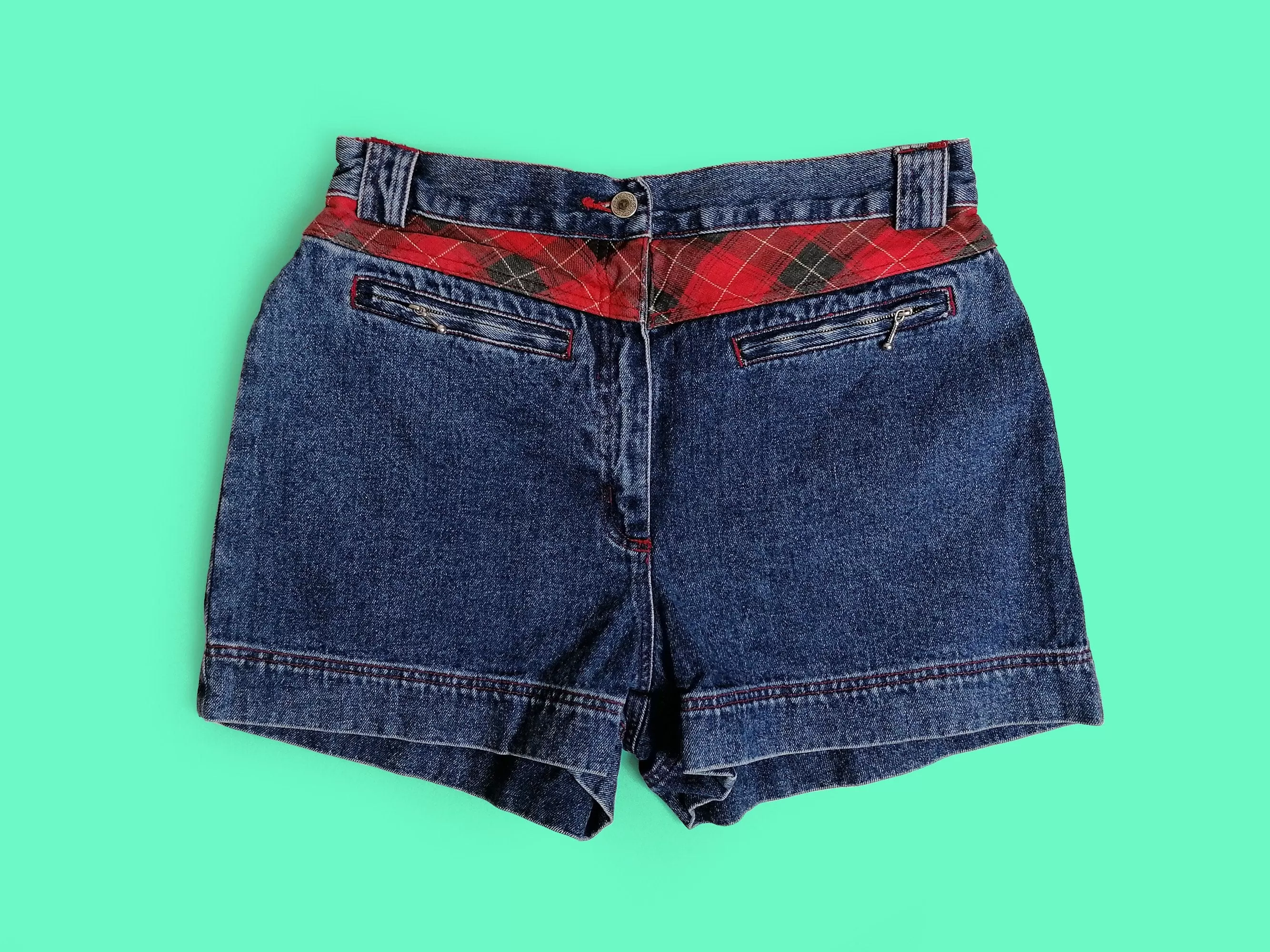 Teddy Patch Denim Shorts - size L